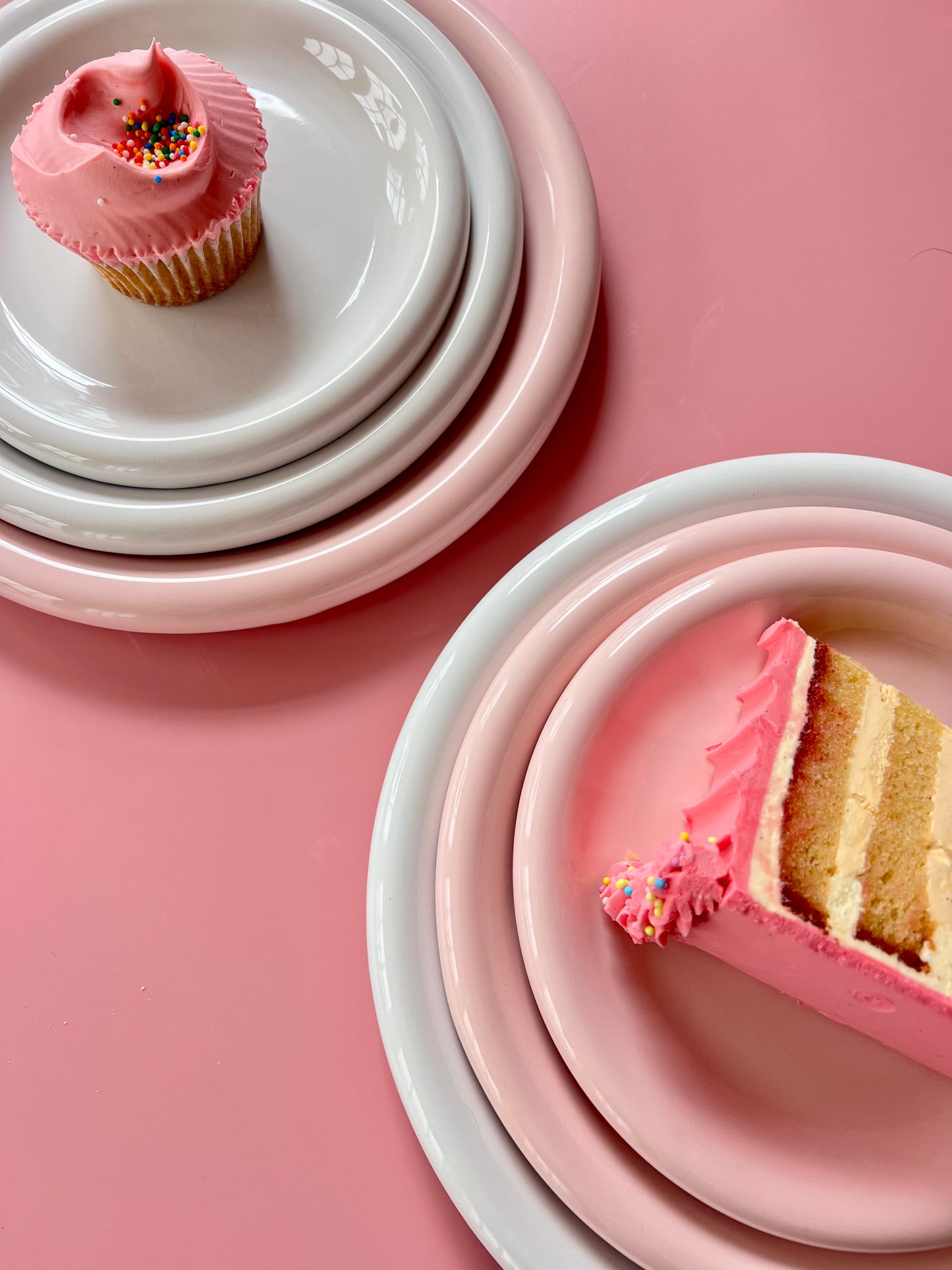 Bubble Plate in White - 3 pcs set