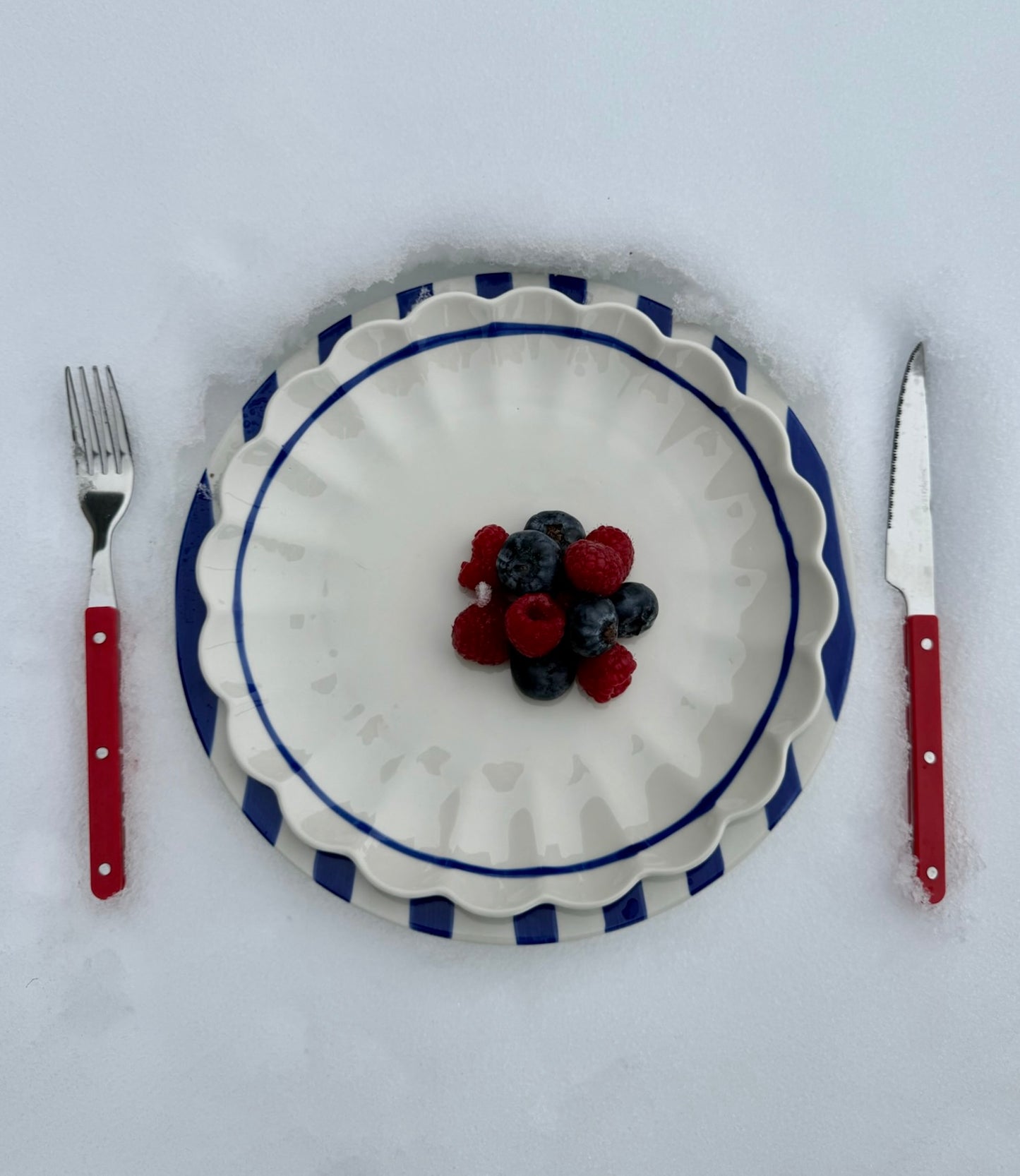 Blue Lined Scollop Plate