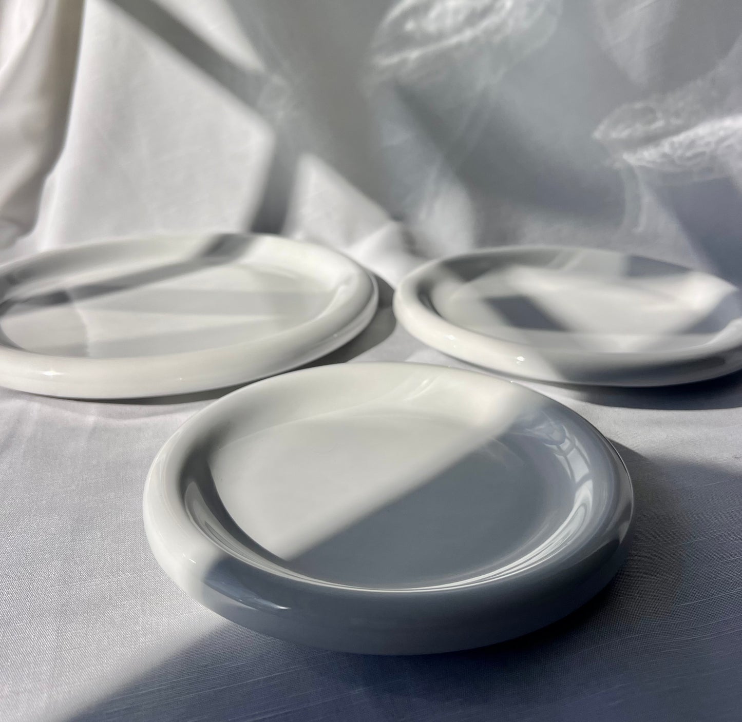 Bubble Plates -  3 pcs set - Blue, White & Pink